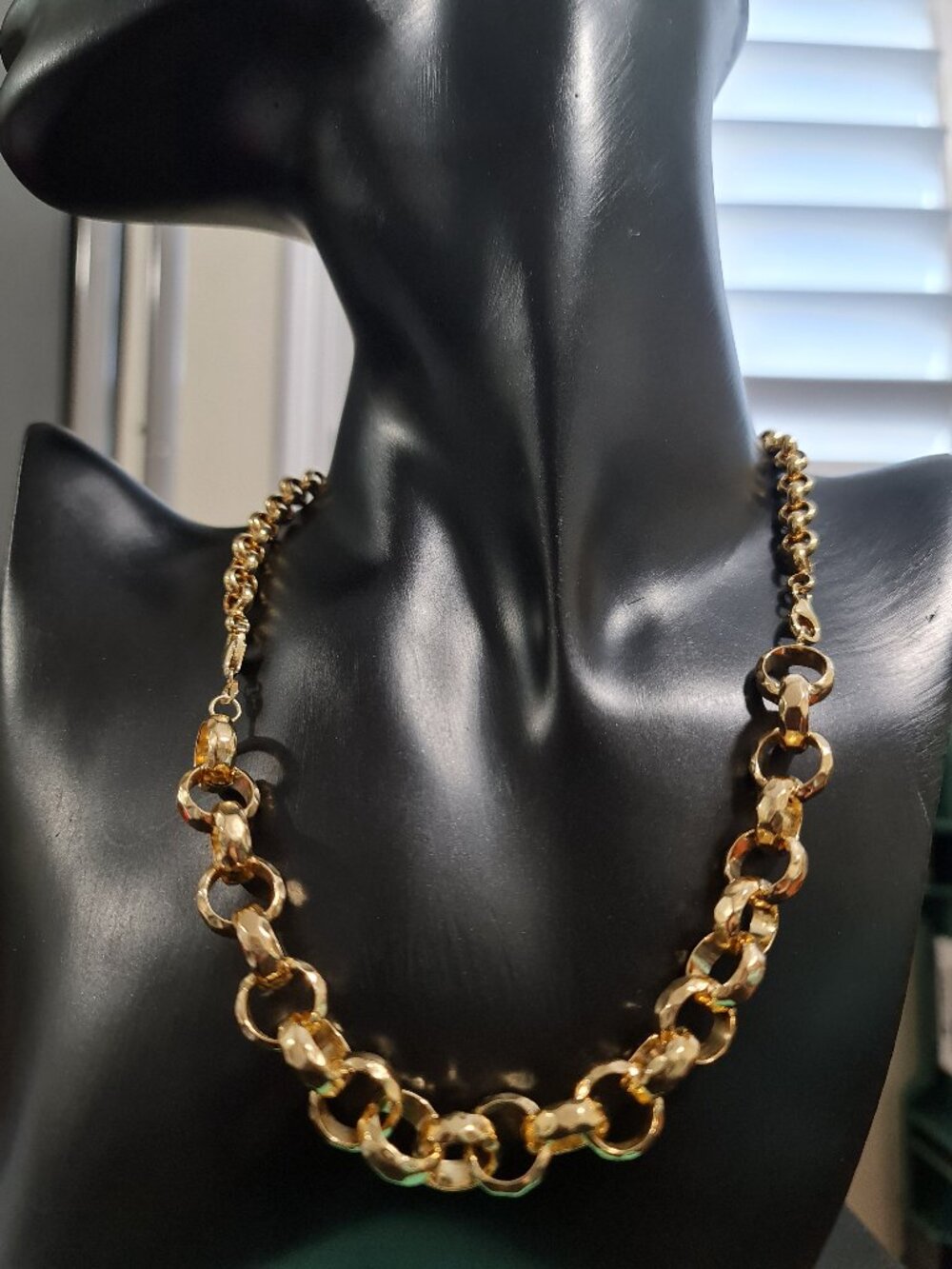 ADDITIONAL PICTURES - 2 bracelets as neck chain. Close-fitting necklace 18K GOLD